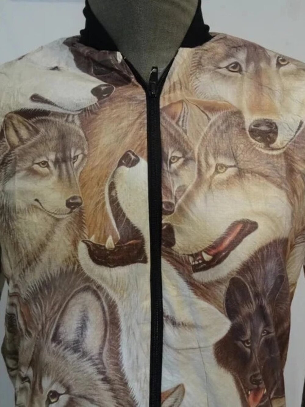 Vintage 90s PRIDE Wolf Wolves Lupine Windbreaker Animal Print Jacket Sz S